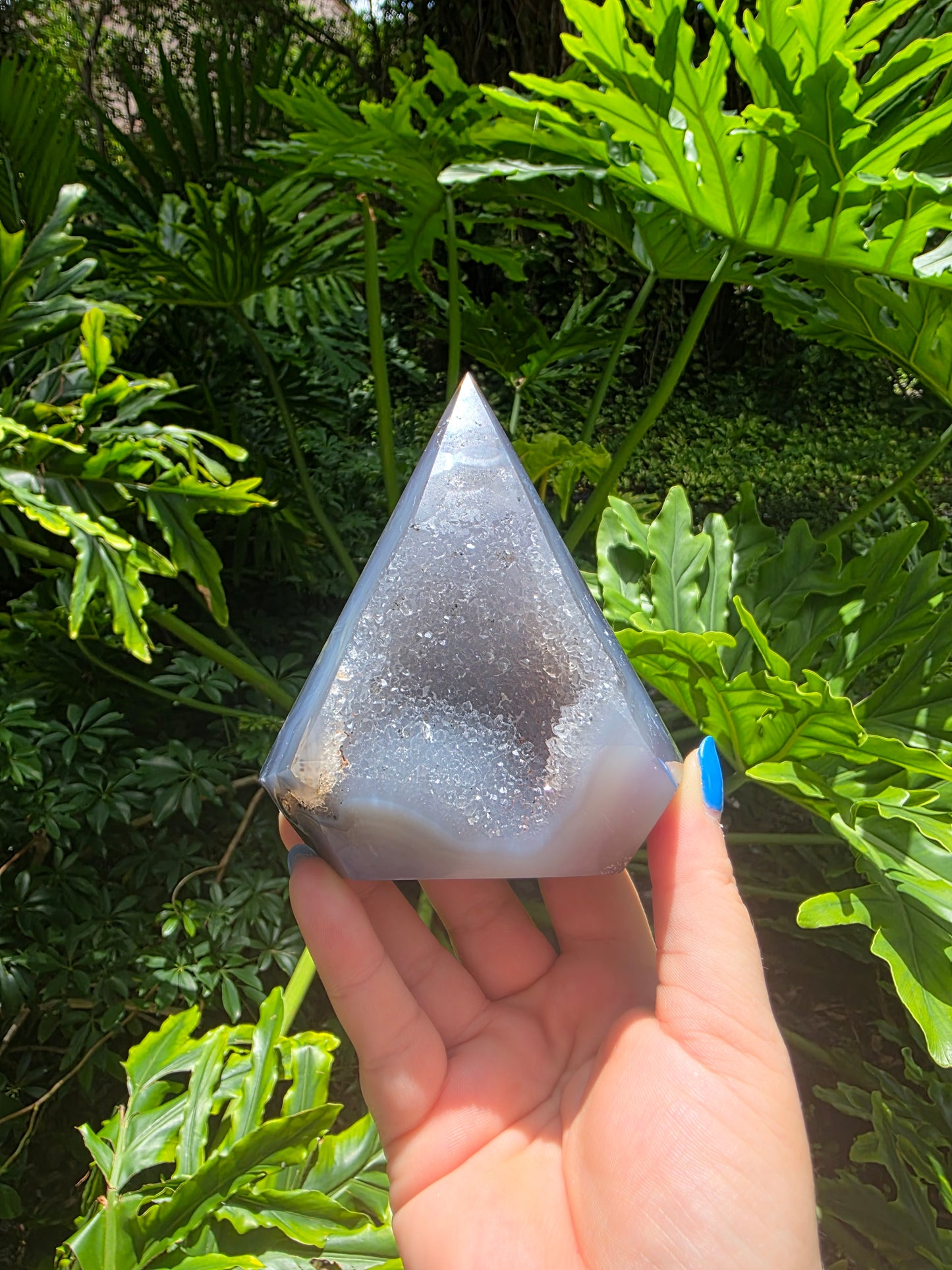 Earthveil - Agate Point