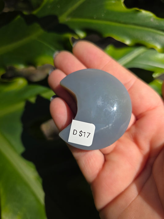Agate Crescent Moon • Option D • China