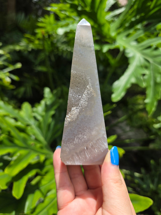 Shadowspire – Druzy Agate Obelisk