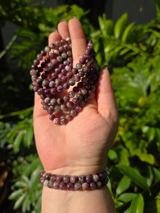 Plum Tourmaline Beaded Bracelet [6mm]