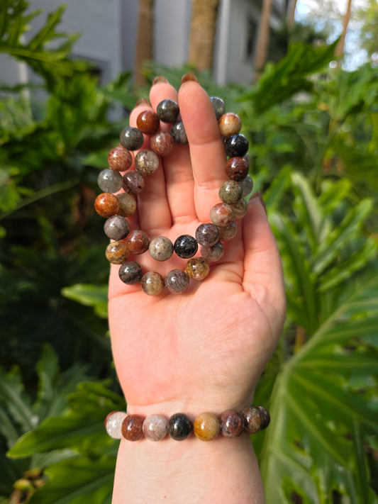Garden Quartz Beaded Bracelet [11mm]