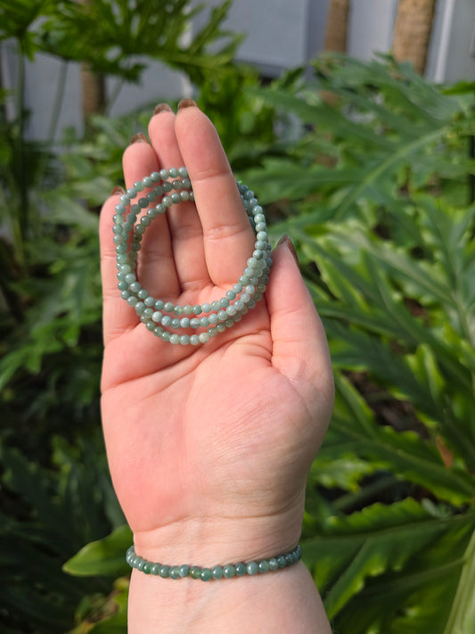 Blue Water Jade Beaded Bracelet [4mm]