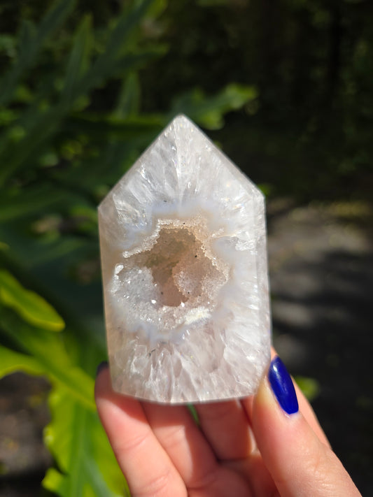Agate Druzy Tower