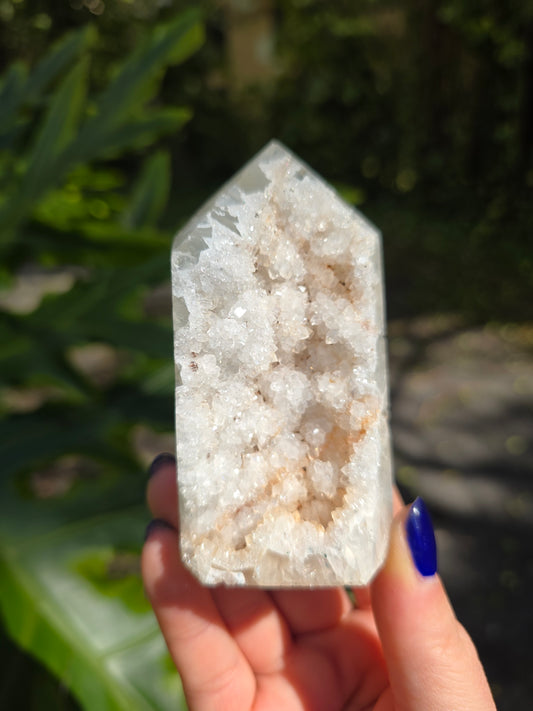Quartz Druzy Tower • Brazil