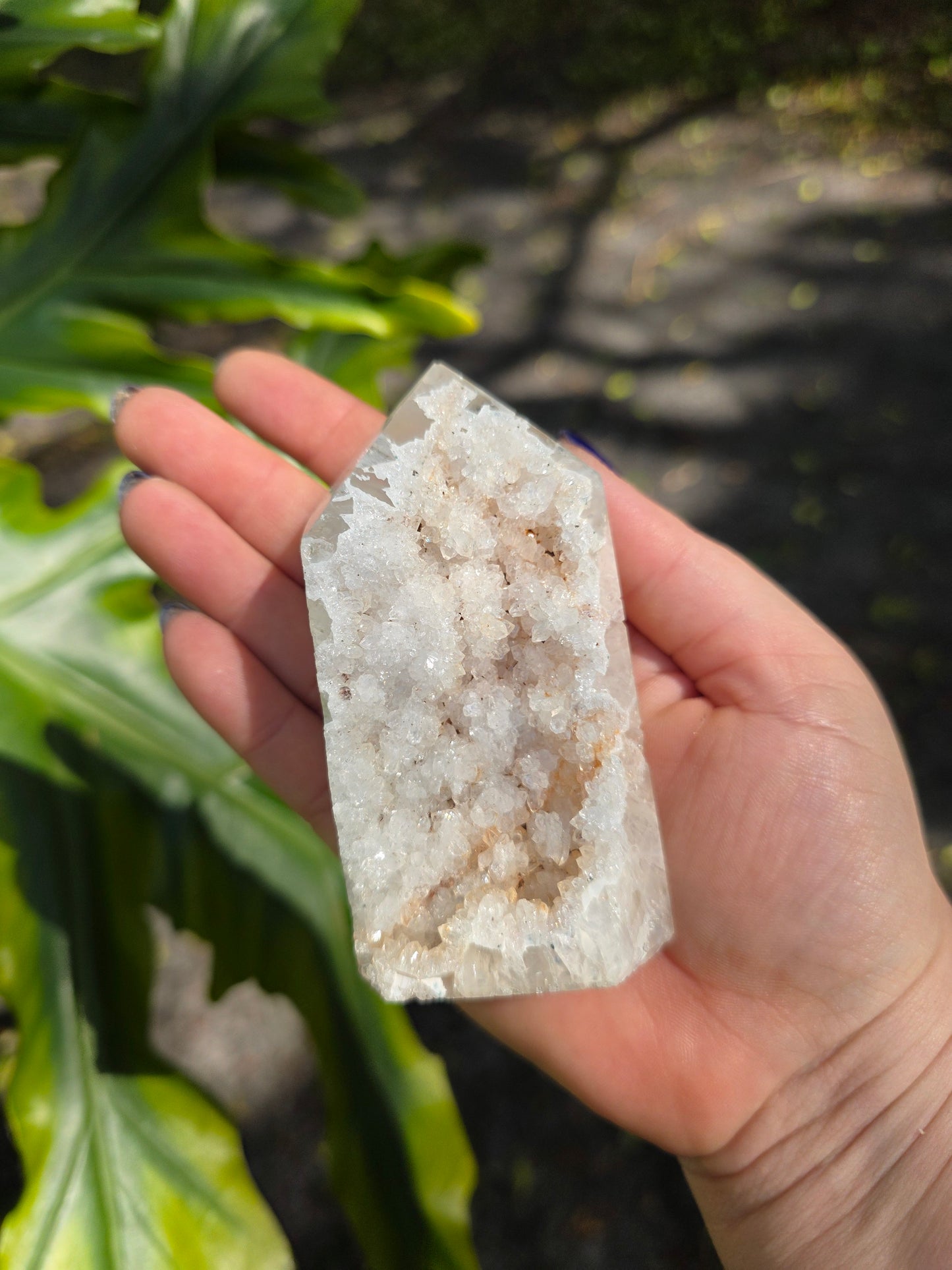 Quartz Druzy Tower • Brazil