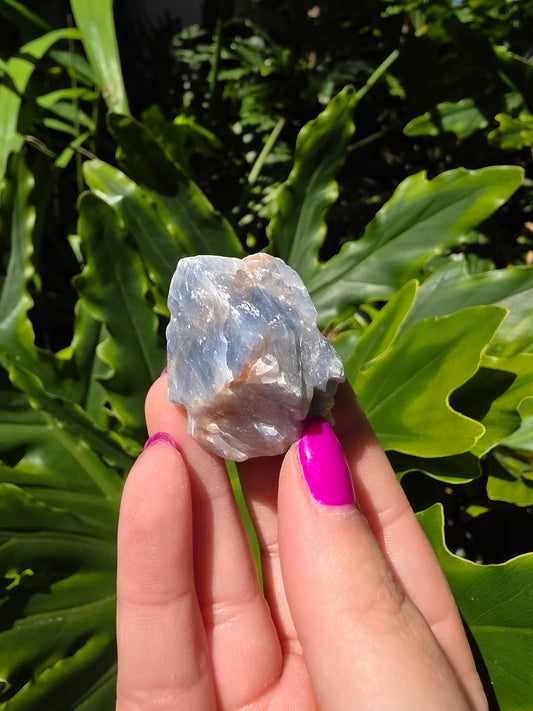 Blue Calcite [M]