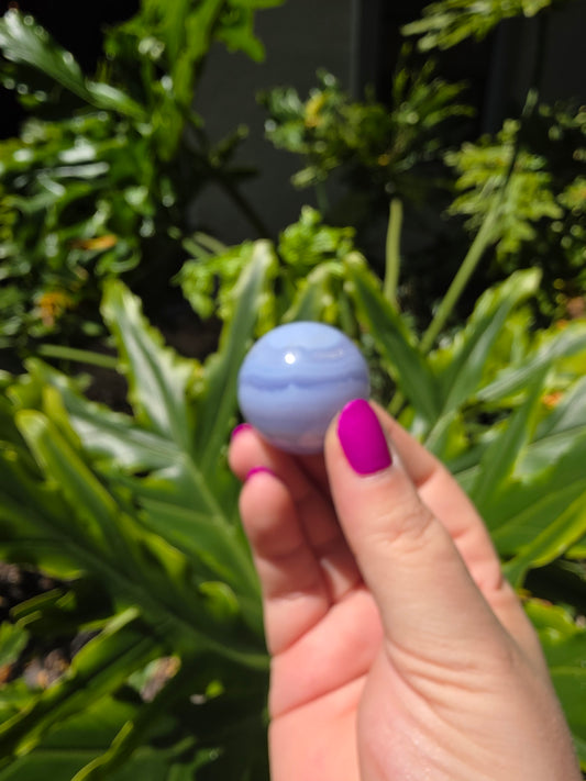 "Skyvoice Sphere" - Blue Lace Agate Mini [A]