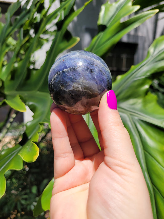 Iolite Sphere [B]