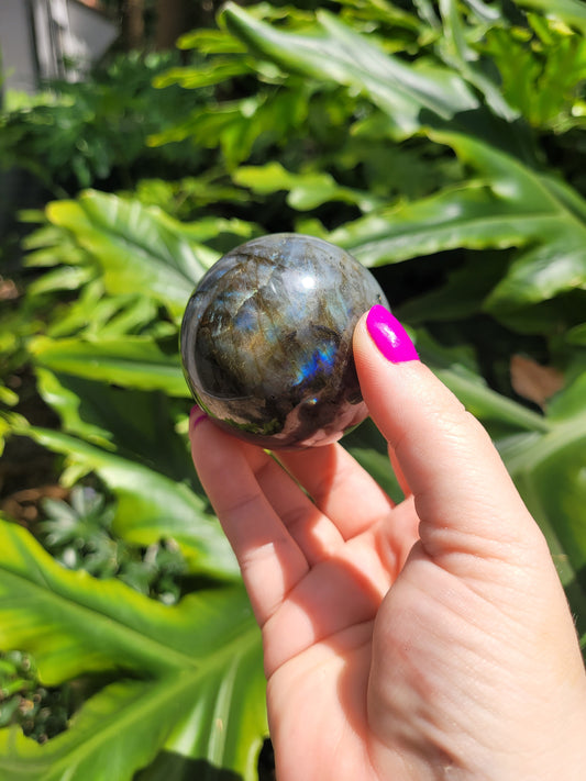 Labradorite Sphere [A]