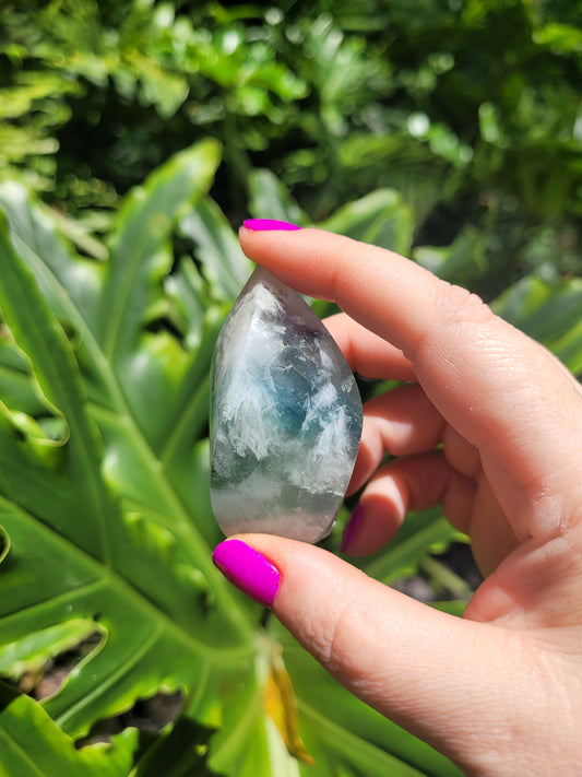 Mini Feathered Fluorite Flame [L]