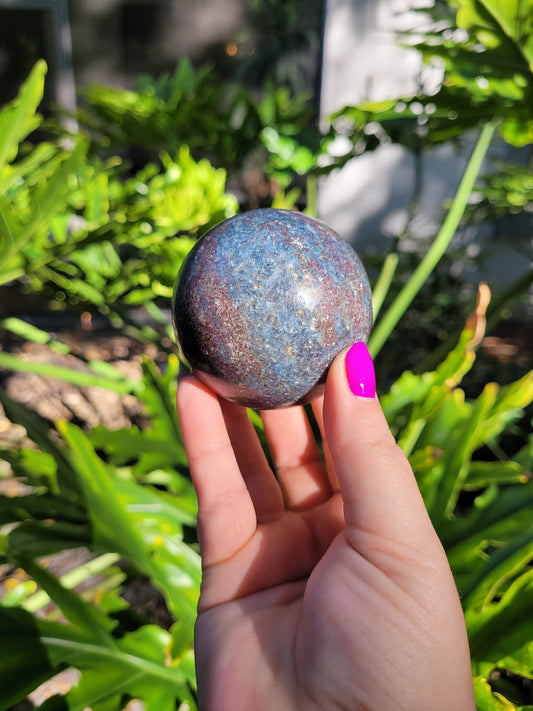 Ruby in Kyanite Sphere [C]