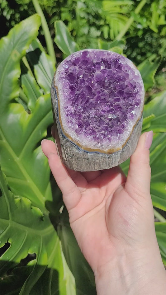 Amethyst Cut Base • Basalt Wall • Option C